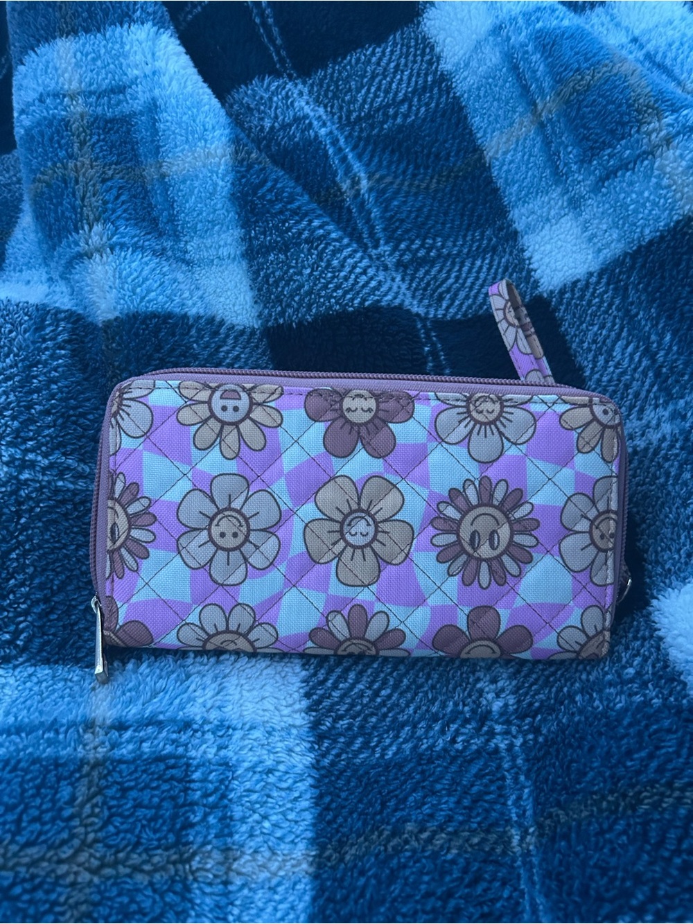 Simply southern pink checkered flower wallet - Picture 2 of 3